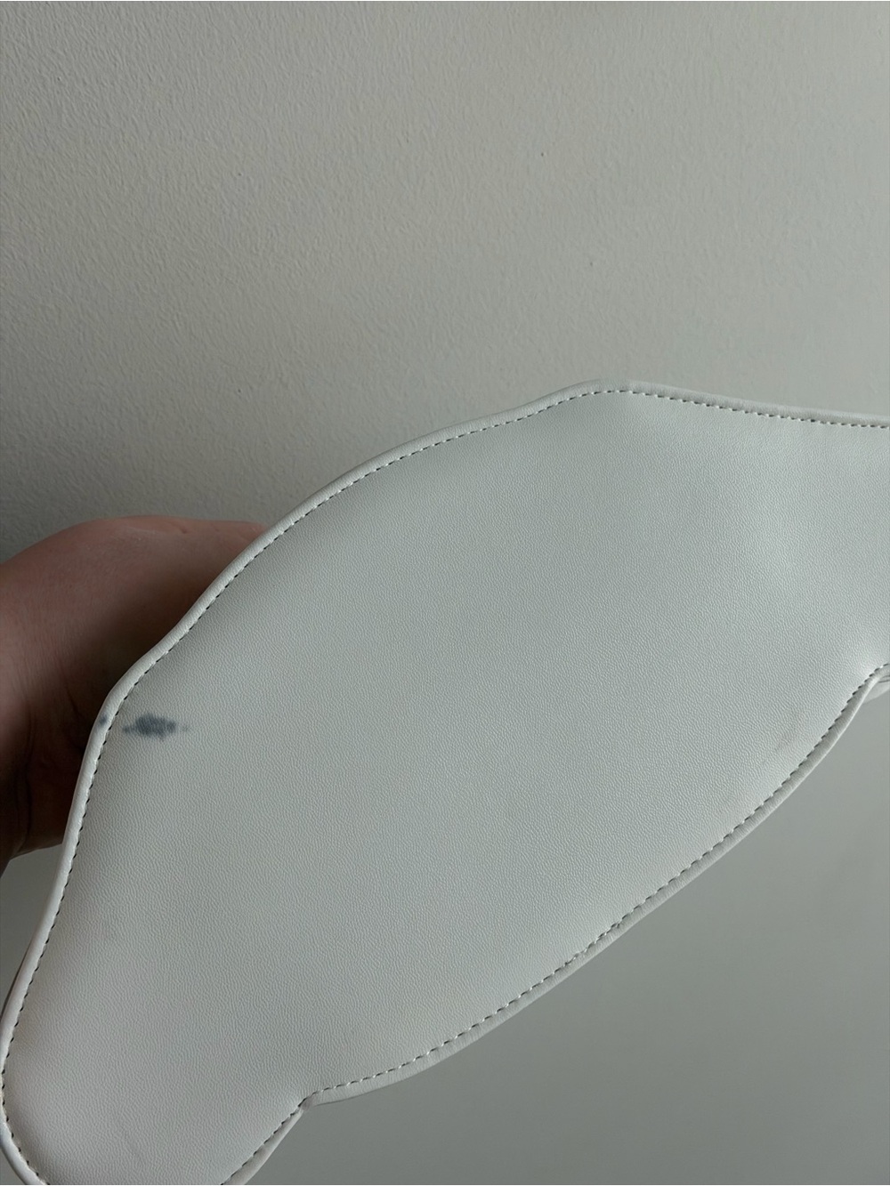 Cinnamoroll Crossbody Purse - Picture 4 of 7